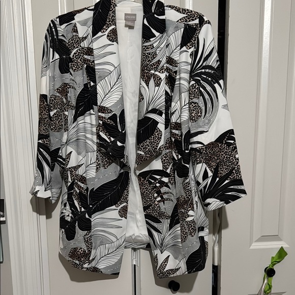 Chico's Black and White Floral Blazer - Picture 1 of 7